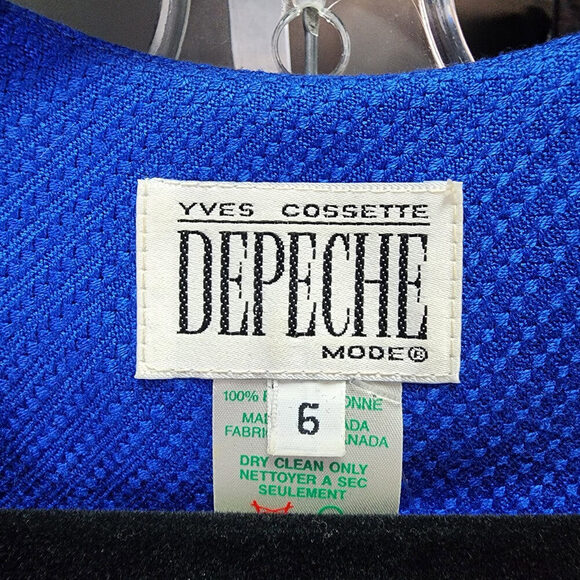 Elegant Blue Button-Down Dress - Picture 9 of 11